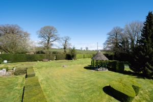 Photo 13- click for photo gallery